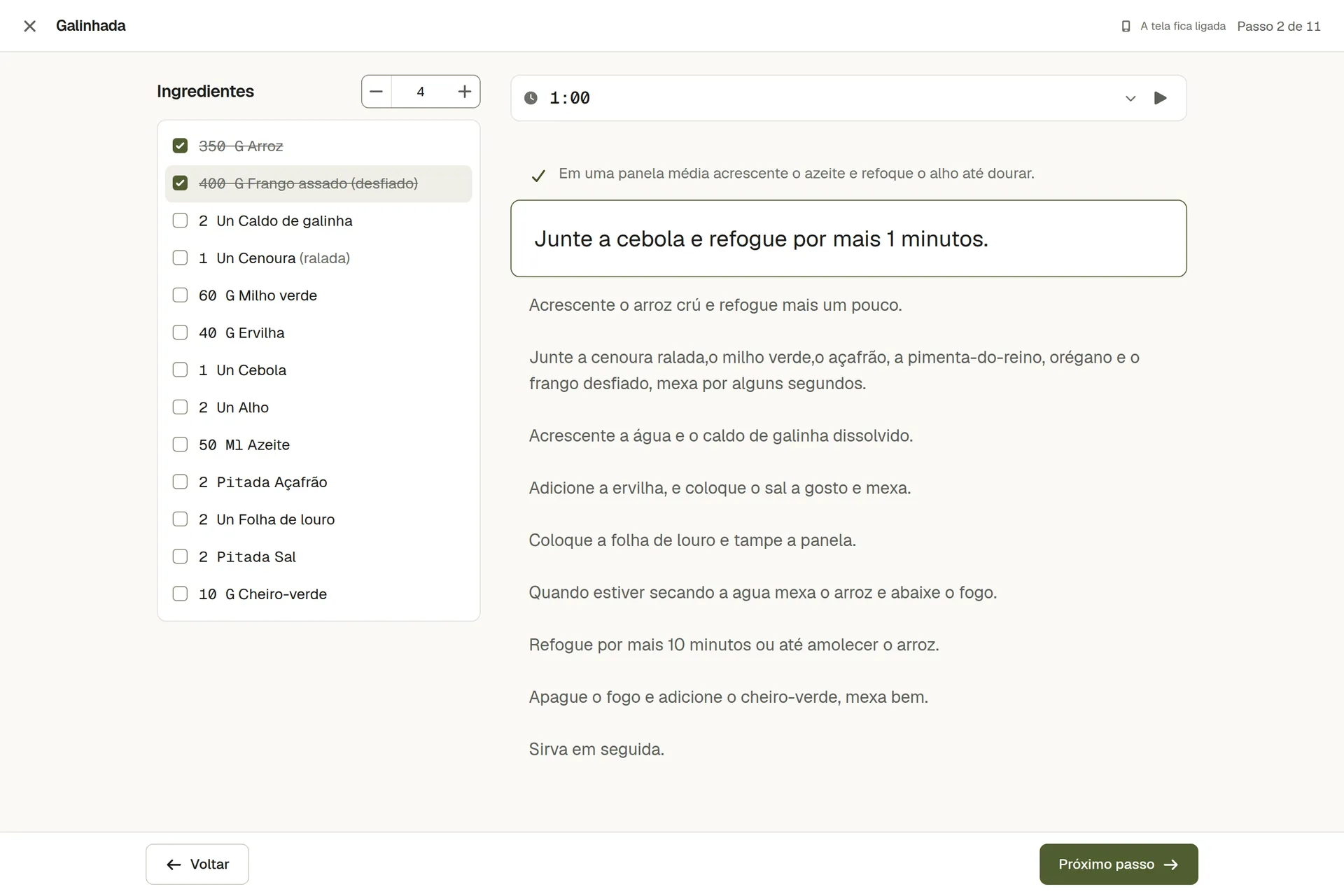 Uma receita no modo de cozinhar, com um passo em grande e os ingredientes ao lado